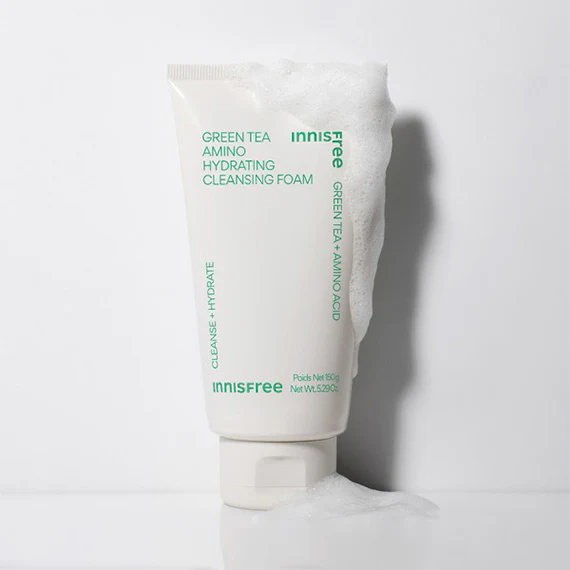 Innisfree Green Tea Hydrating Amino Acid Cleansing Foam - Image 2