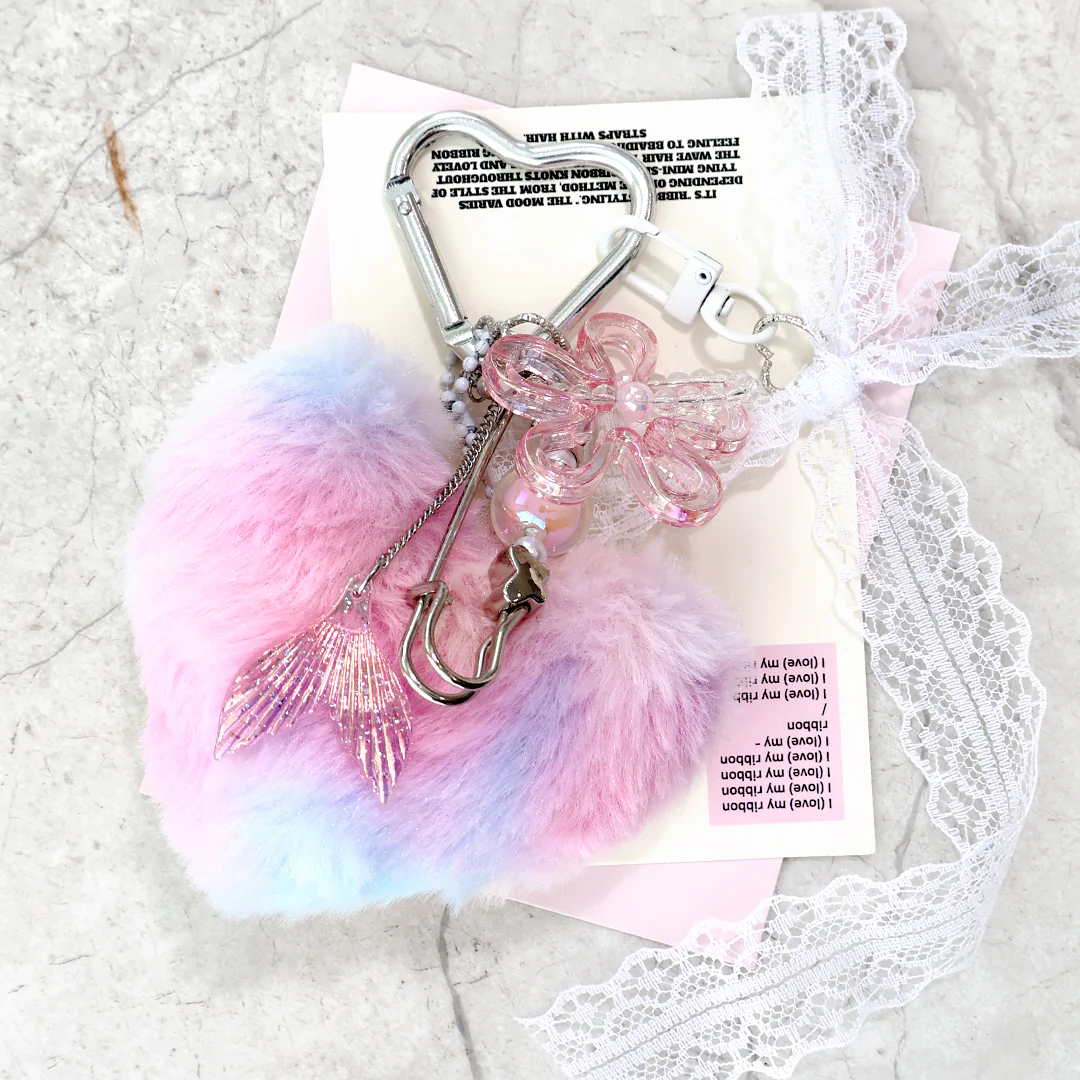 IT Girl Charms - Image 13