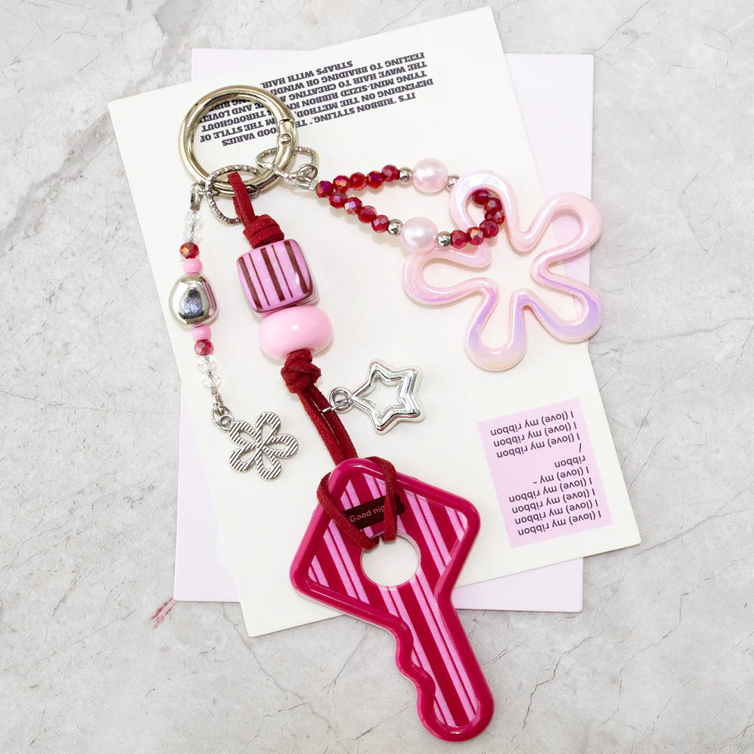 IT Girl Charms - Image 6