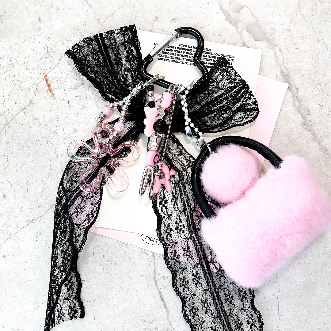 IT Girl Charms - Image 8