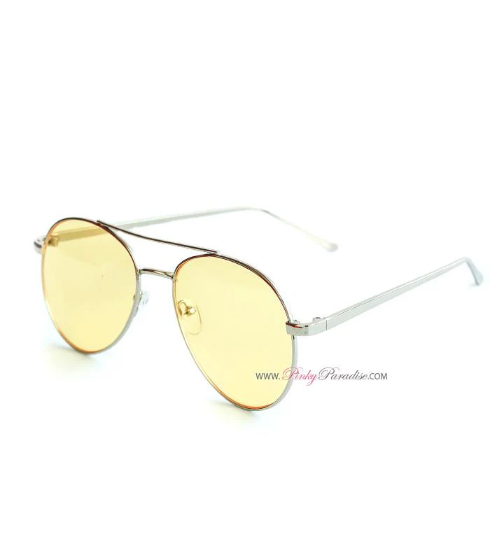 Retro Tinted Aviator Sunglasses - Image 2