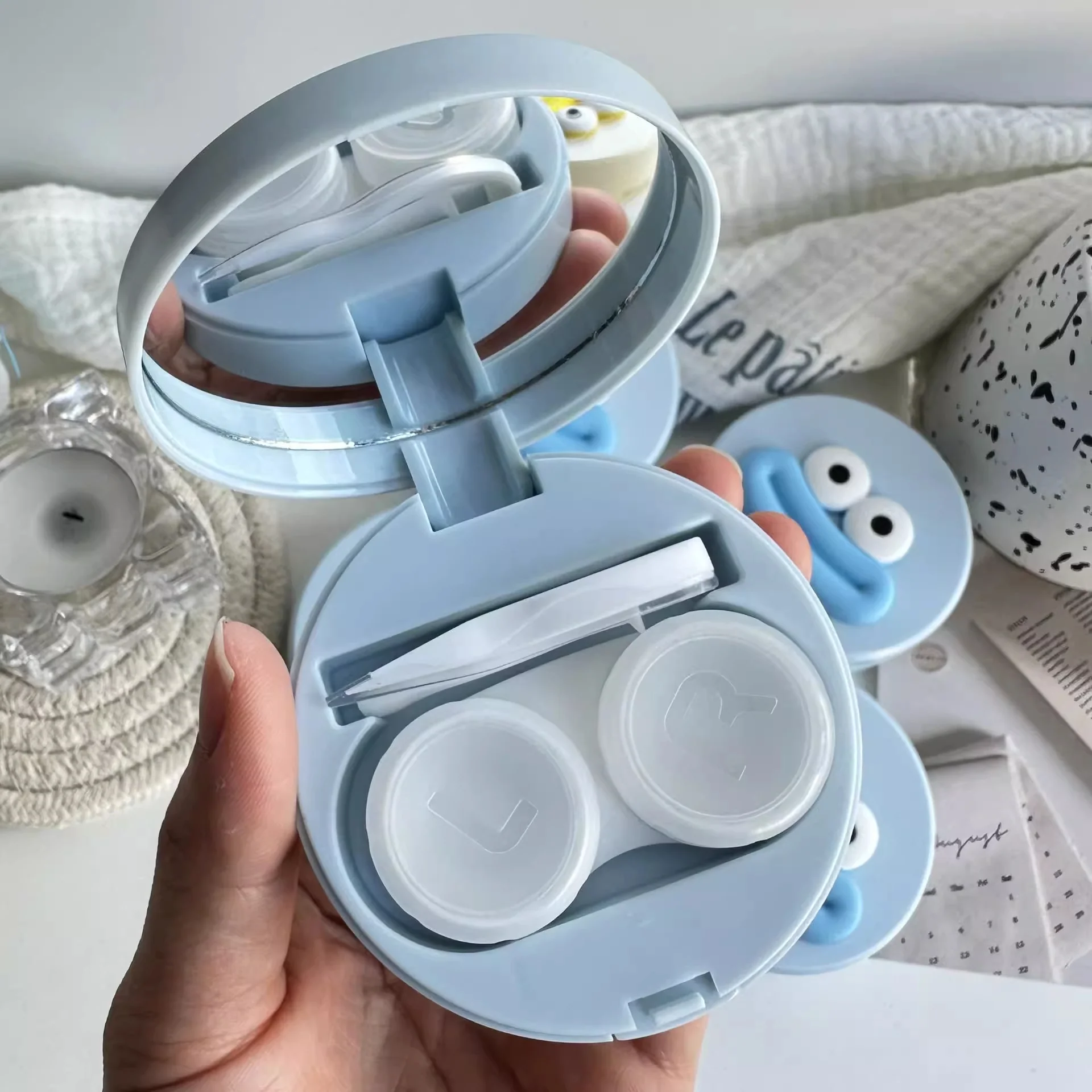 The Ugly Travel Lens Case - Image 9