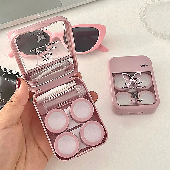 Y2K Butterfly Storage Lens Case - Image 4